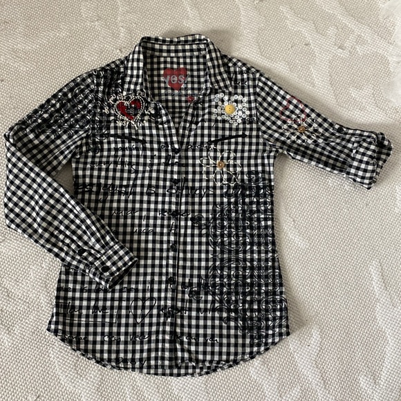 Desigual plaid black/white embroidery details, roll tap sleeves Size M - Picture 17 of 17